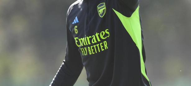 1xbet体育课程-热刺球员庆祝生日：备战下轮比赛欲送自己一份礼物的简单介绍