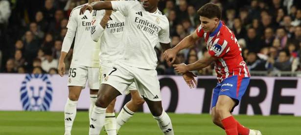 1xbet体育培训-皇家马德里对阵曼联，战术犹如脱缰野马的简单介绍