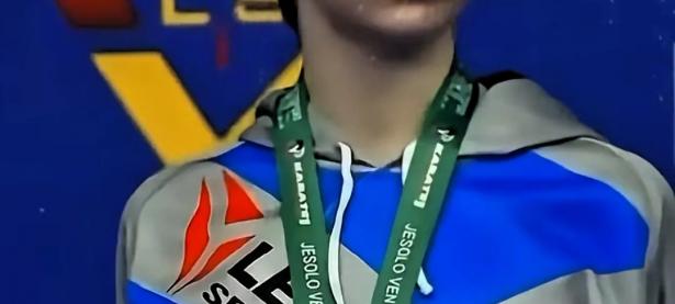 1xbet体育官方登录入口-乌克兰女足比赛风格独具特色，球员技术精湛的简单介绍