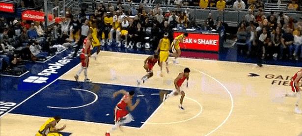 1xbet体育网址-步行者险胜老鹰，结束两连败