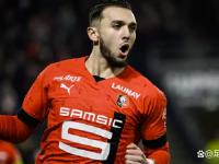 1xbet体育教练-AC米兰对阵尤文图斯大战即将打响，球迷热议双方实力对比的简单介绍