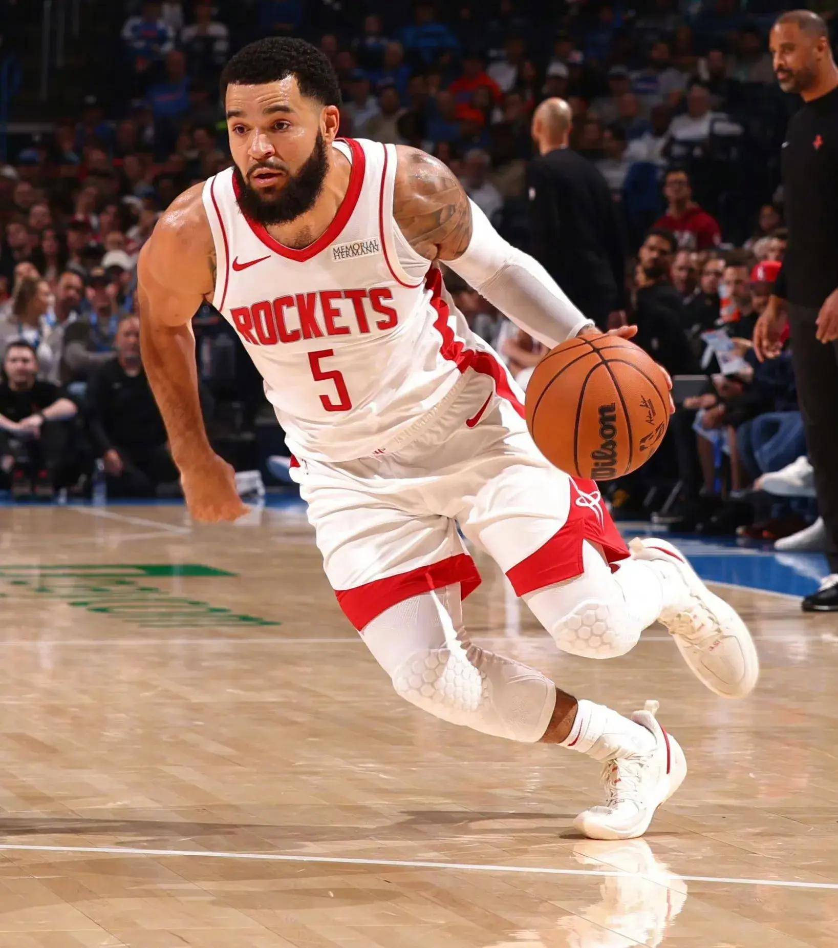 关于勇士新秀单节狂砍20分,独取胜利的信息 关于勇士新秀单节狂砍20分,独取胜利的信息