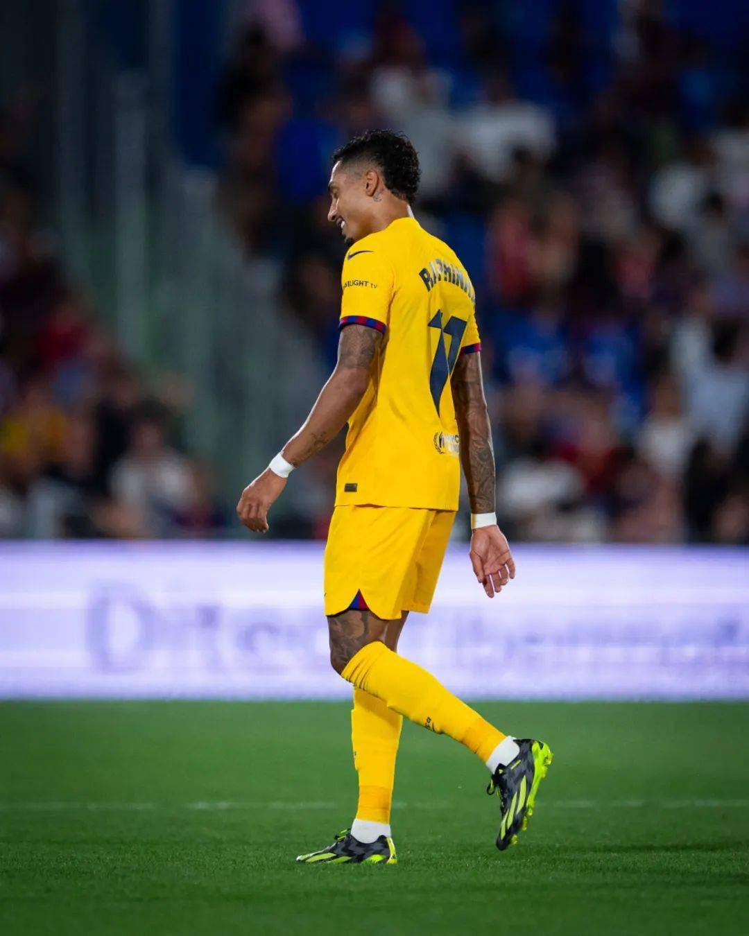 包含赫塔费主场战平马拉加，保级前景微妙的词条